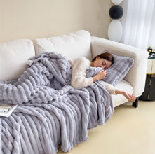 Soft Wind Bubble Velvet Blanket Solid Rabbit Fur Double-sided  Blankets