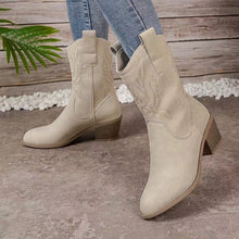 Chunky-heeled Ethnic Style Embroidered Mid-Tube Western Toe Boots